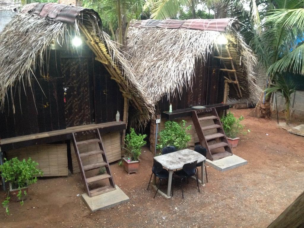 Edan Beach Cottage Pondicherry Exterior foto