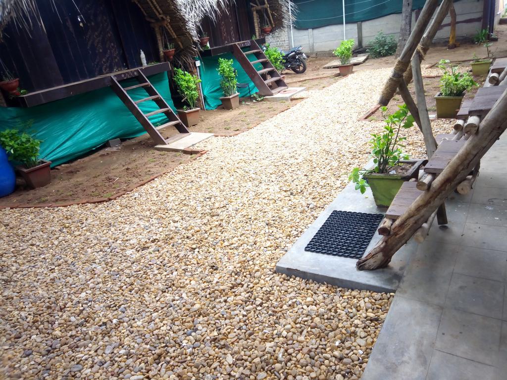 Edan Beach Cottage Pondicherry Exterior foto